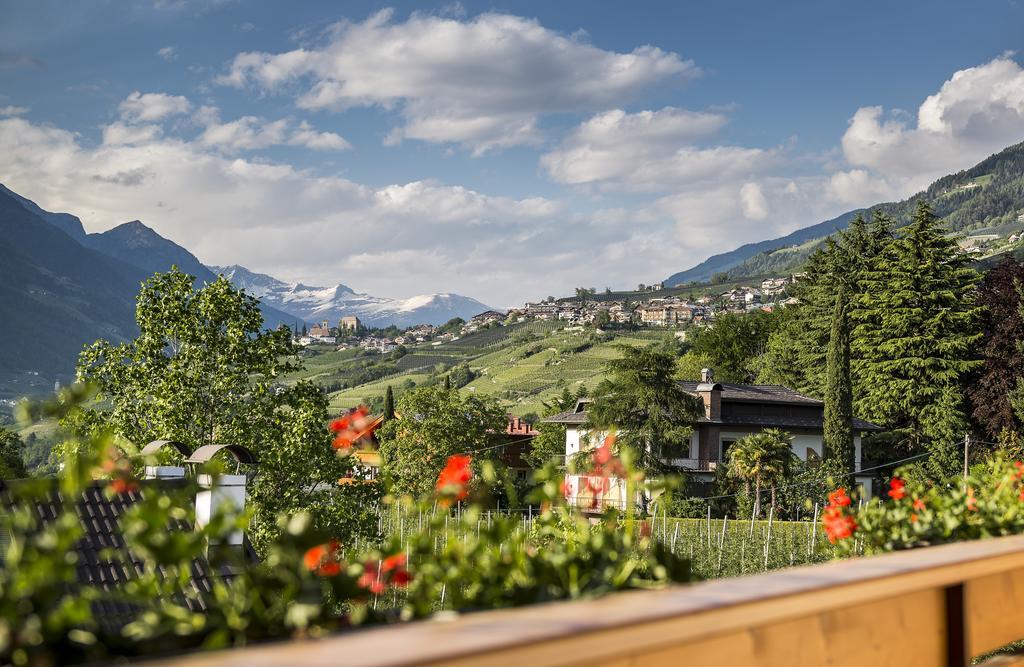 Hotel Sonnenburg Merano Oda fotoğraf