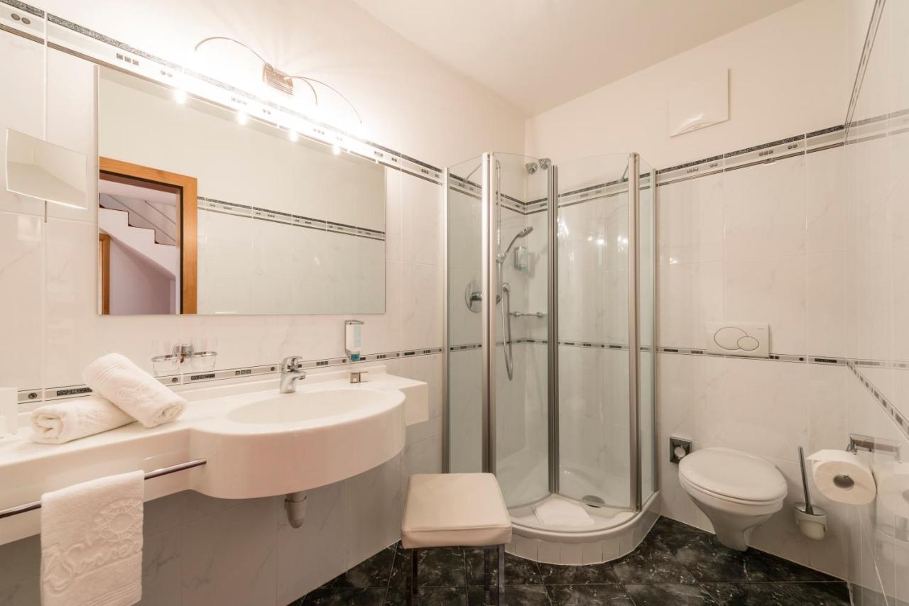 Hotel Sonnenburg Merano Dış mekan fotoğraf